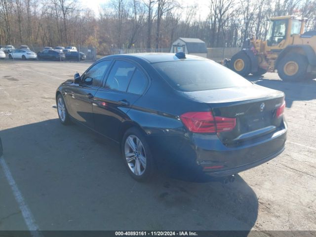 Photo 2 VIN: WBA8E3G54GNT78064 - BMW 328I 