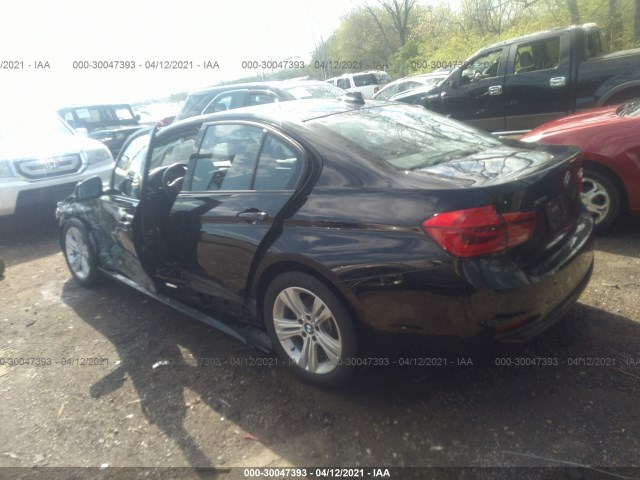 Photo 2 VIN: WBA8E3G54GNT79912 - BMW 328XI 