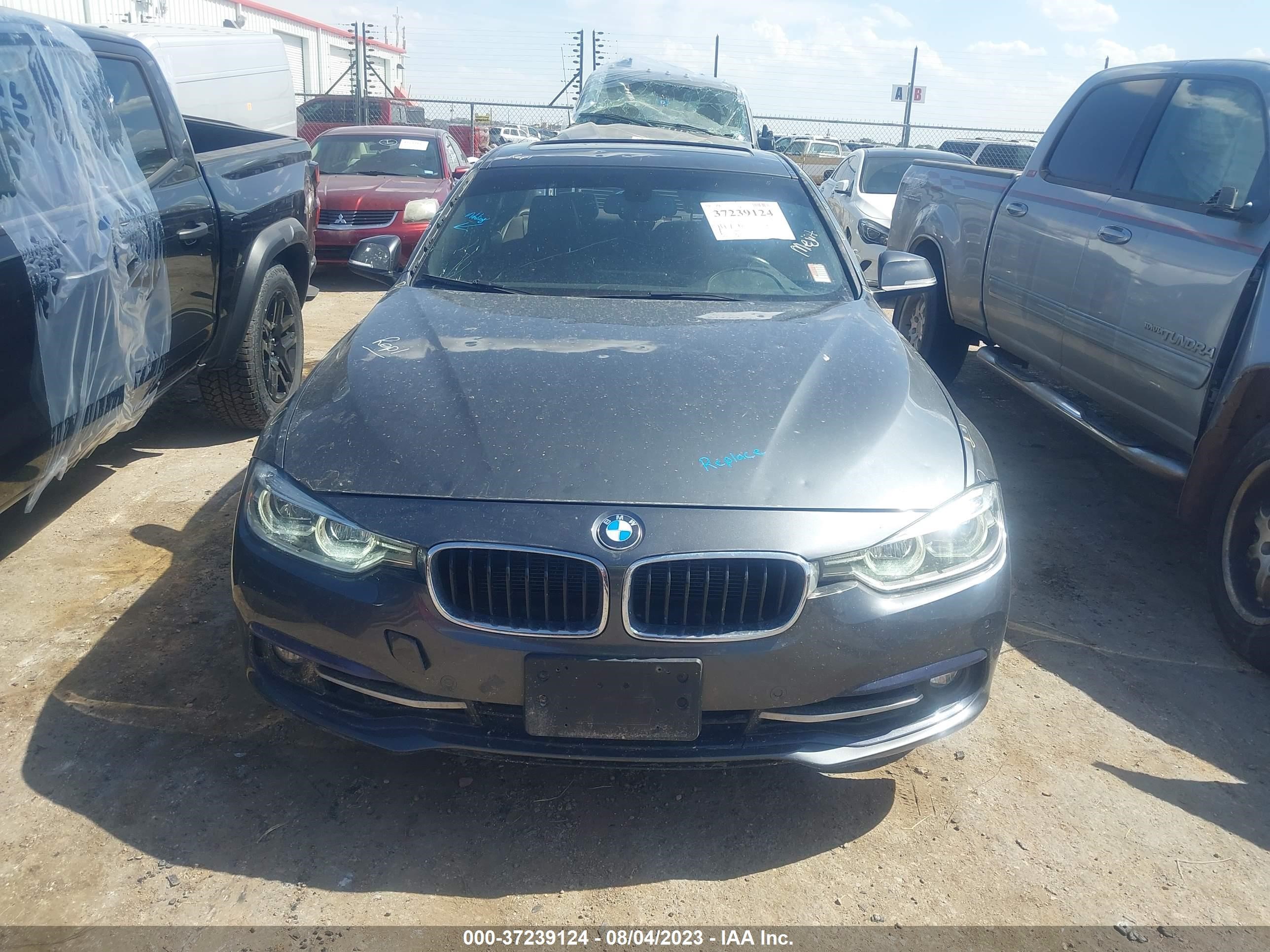 Photo 11 VIN: WBA8E3G54GNU04954 - BMW 3ER 