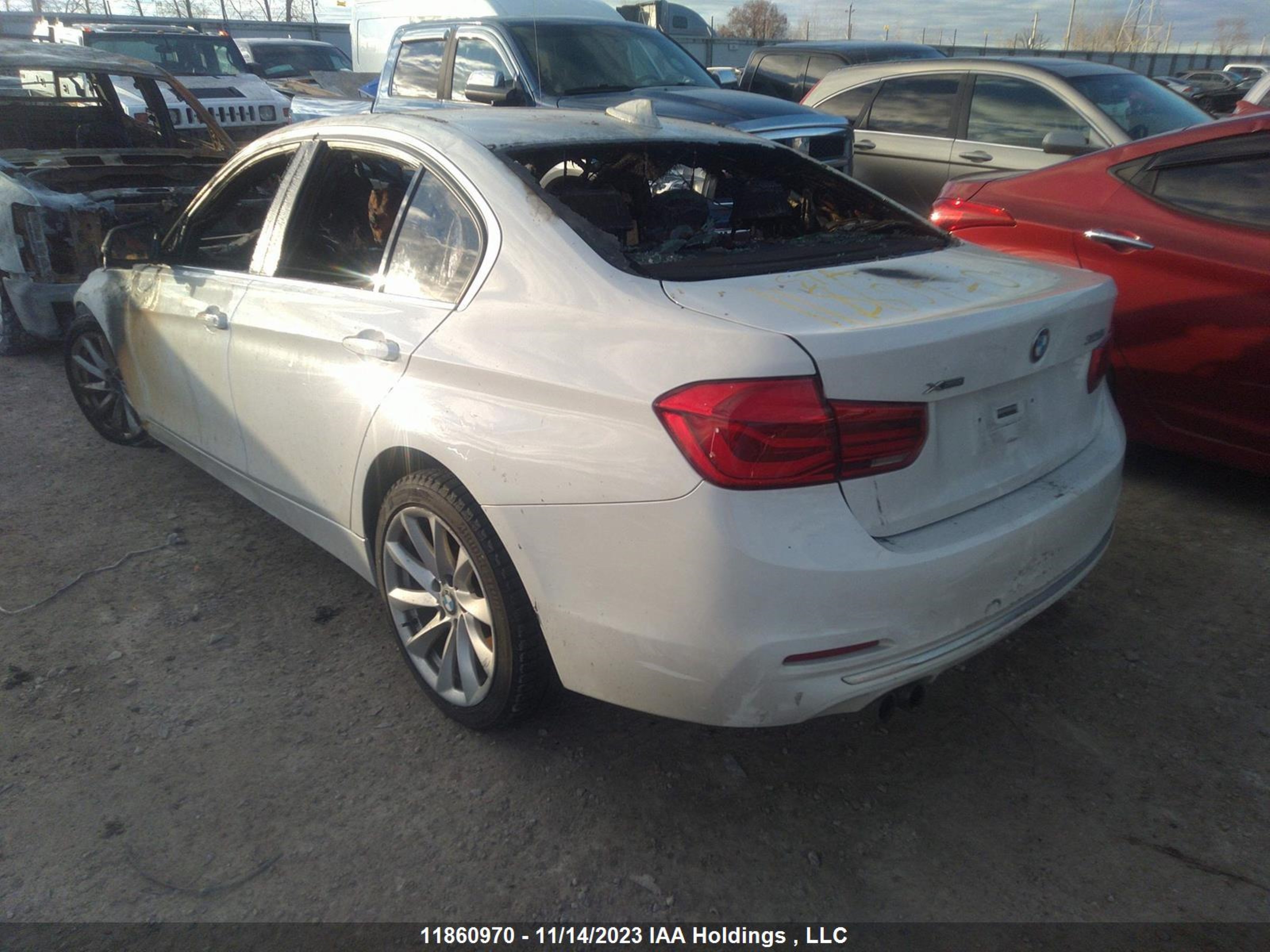 Photo 2 VIN: WBA8E3G55GNU00668 - BMW 3ER 