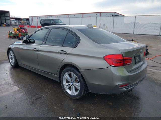 Photo 2 VIN: WBA8E3G55GNU00735 - BMW 328I 