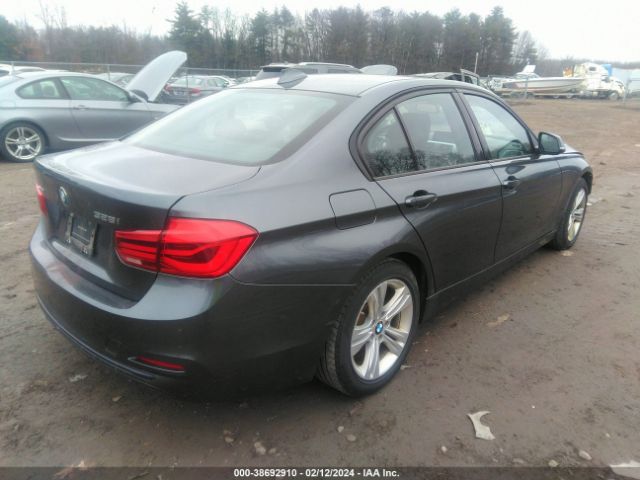 Photo 3 VIN: WBA8E3G57GNU03121 - BMW 328I 