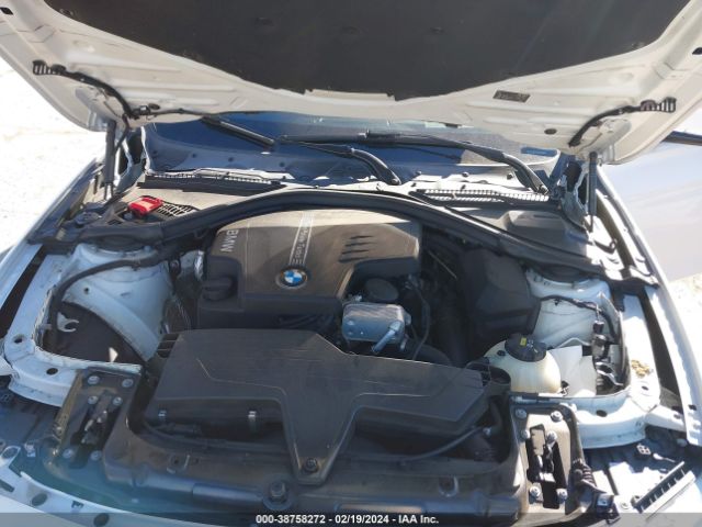 Photo 9 VIN: WBA8E3G59GNU00706 - BMW 328I 