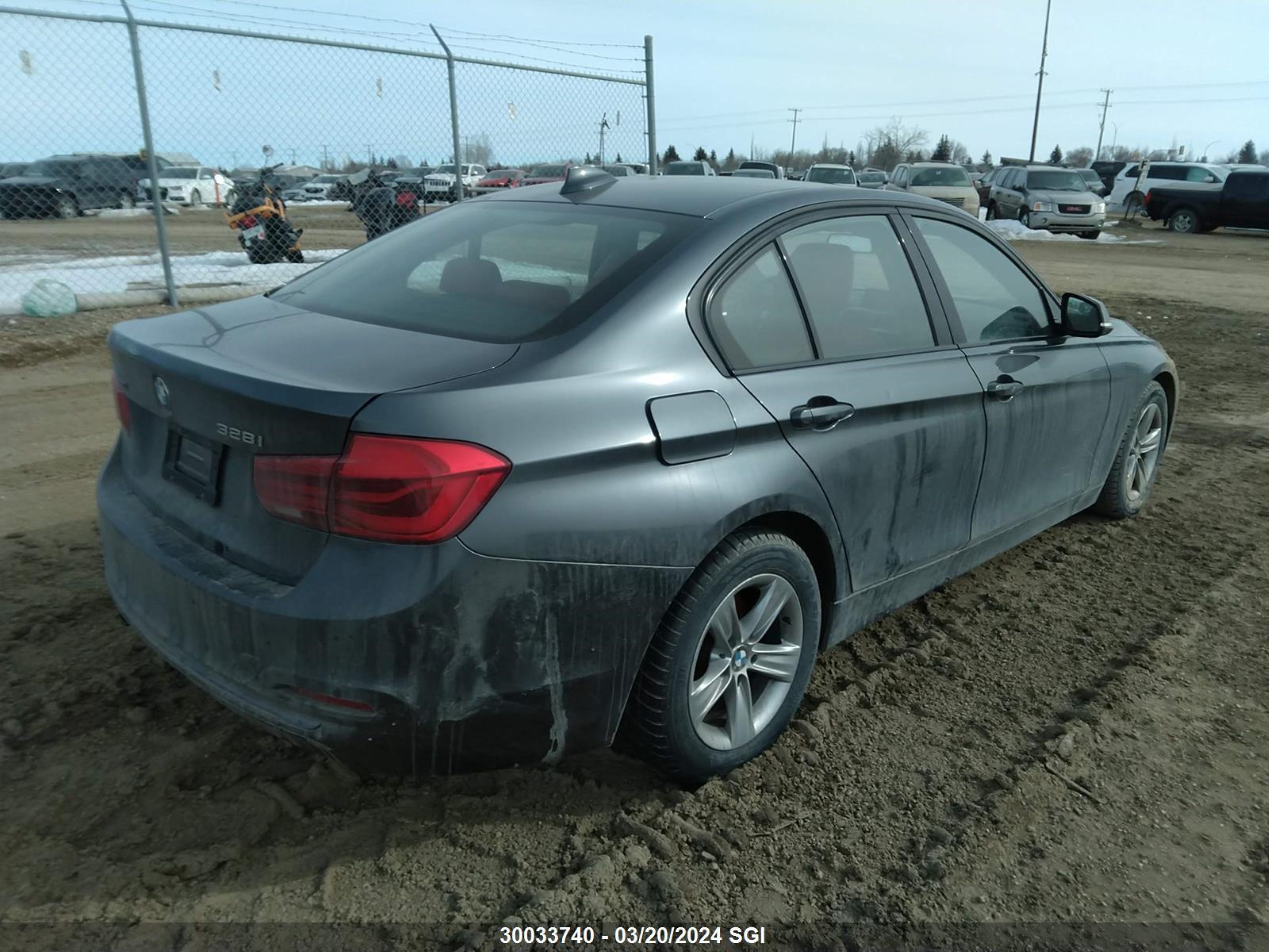 Photo 3 VIN: WBA8E3G5XGNT75315 - BMW 3ER 