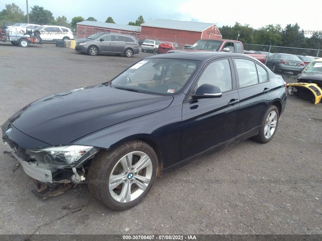 Photo 1 VIN: WBA8E3G5XGNT76125 - BMW 3 