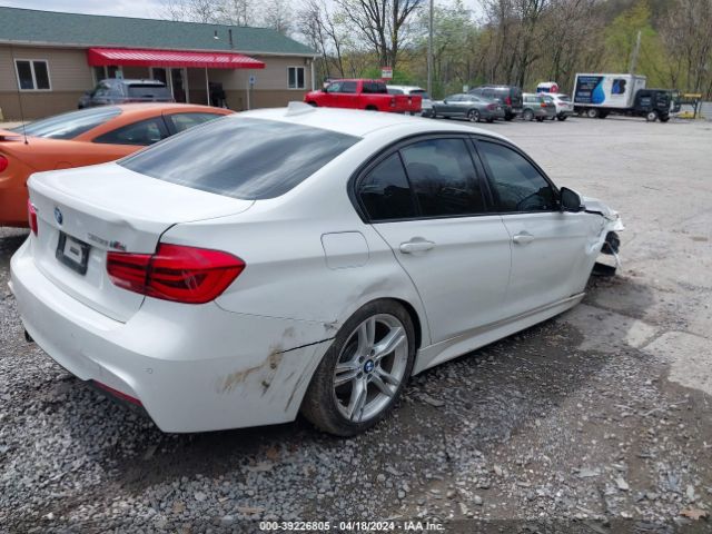 Photo 3 VIN: WBA8E3G5XGNU02206 - BMW 328I 