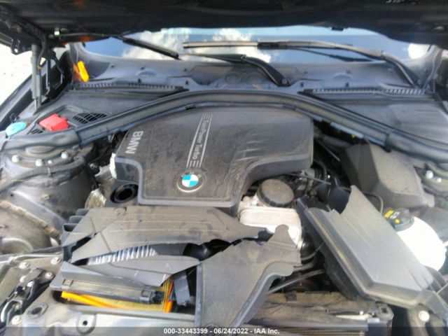 Photo 9 VIN: WBA8E3G5XGNU04019 - BMW 3 SERIES 