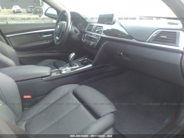 Photo 4 VIN: WBA8E5C5XJA246247 - BMW 3 