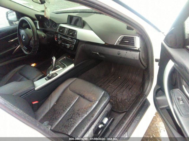 Photo 4 VIN: WBA8E5G31HNU43285 - BMW 320I 