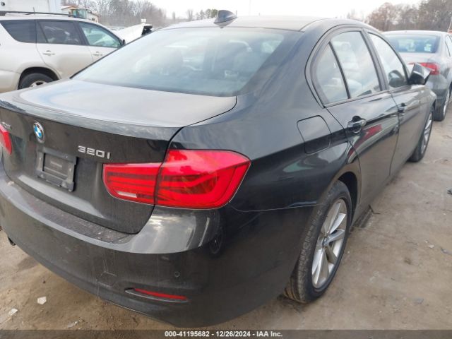 Photo 3 VIN: WBA8E5G31HNU44632 - BMW 320I 