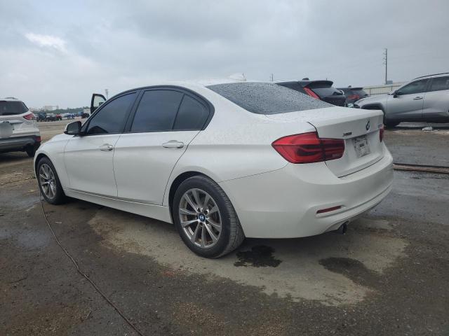 Photo 1 VIN: WBA8E5G39HNU42787 - BMW 3 SERIES 