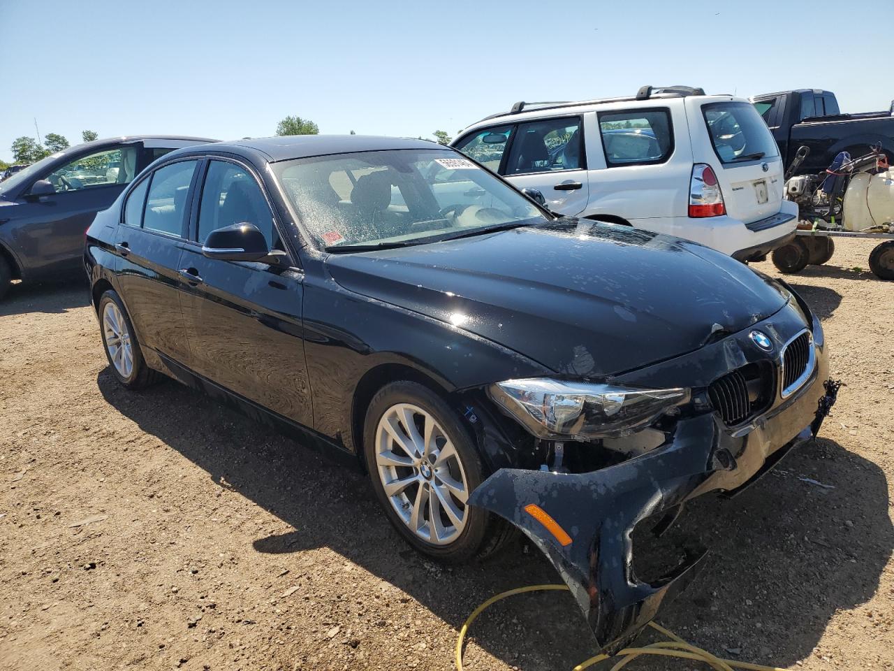 Photo 3 VIN: WBA8E5G3XHNU42667 - BMW 3ER 