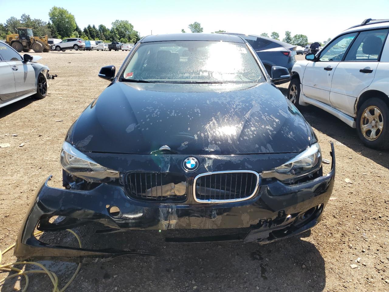 Photo 4 VIN: WBA8E5G3XHNU42667 - BMW 3ER 