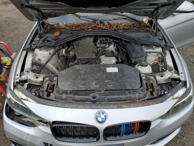 Photo 10 VIN: WBA8E5G50GNT41329 - BMW 320 XI 