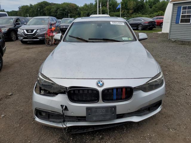 Photo 4 VIN: WBA8E5G50GNT41329 - BMW 320 XI 