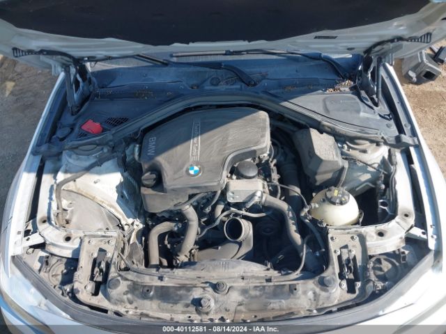 Photo 9 VIN: WBA8E5G50GNT94175 - BMW 320I 