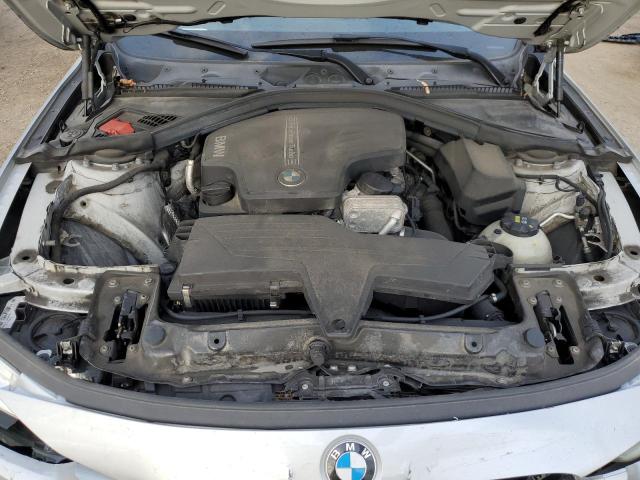 Photo 10 VIN: WBA8E5G50GNT94788 - BMW 320 XI 