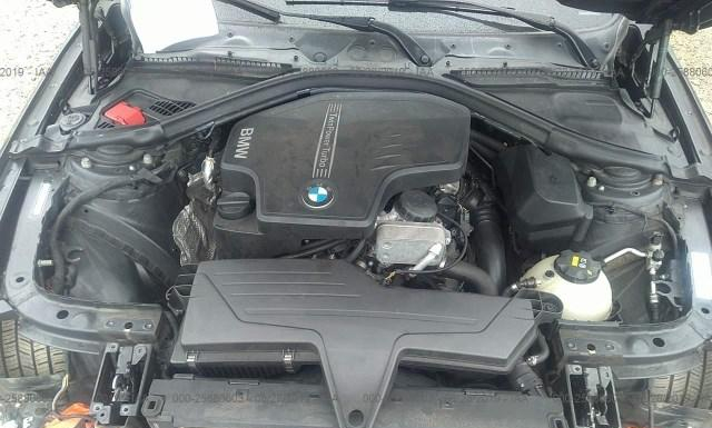 Photo 9 VIN: WBA8E5G51GNT40285 - BMW 320 