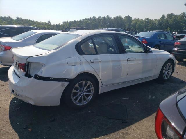 Photo 2 VIN: WBA8E5G51GNT40805 - BMW 320 XI 