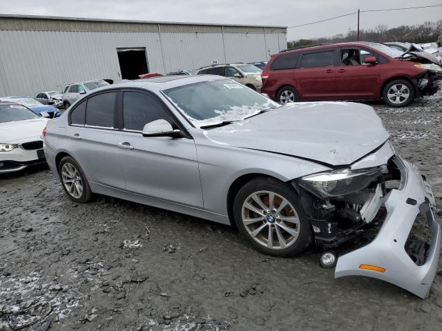 Photo 3 VIN: WBA8E5G51GNT41078 - BMW 320 XI 