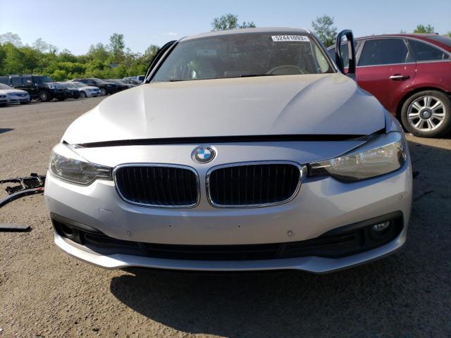 Photo 4 VIN: WBA8E5G51HNU41571 - BMW 320 XI 