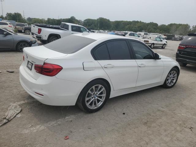 Photo 2 VIN: WBA8E5G53GNT94025 - BMW 320 XI 