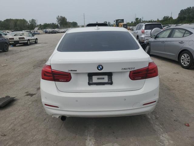 Photo 5 VIN: WBA8E5G53GNT94025 - BMW 320 XI 