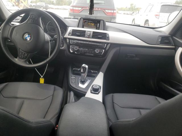 Photo 7 VIN: WBA8E5G53GNT94025 - BMW 320 XI 