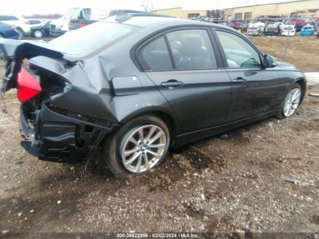 Photo 3 VIN: WBA8E5G53GNT95045 - BMW 320I 