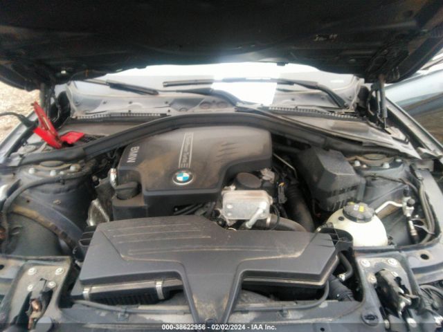 Photo 9 VIN: WBA8E5G53GNT95045 - BMW 320I 