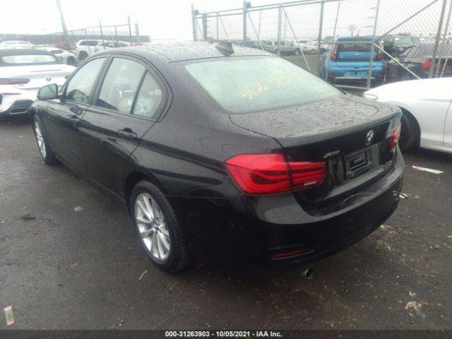 Photo 2 VIN: WBA8E5G53JNU46762 - BMW 3 SERIES 