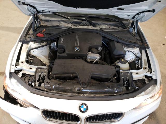 Photo 6 VIN: WBA8E5G54GNT41141 - BMW 320 XI 