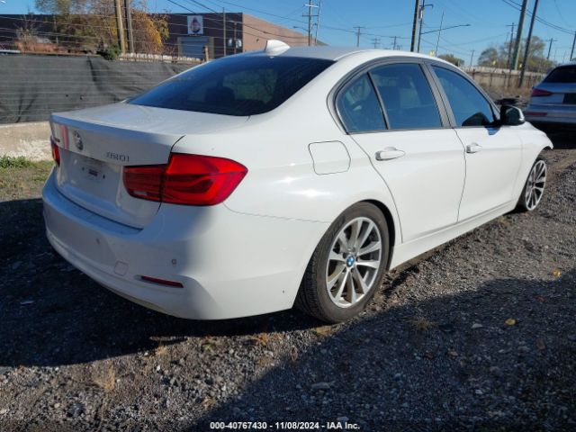 Photo 3 VIN: WBA8E5G54GNU20499 - BMW 320I 