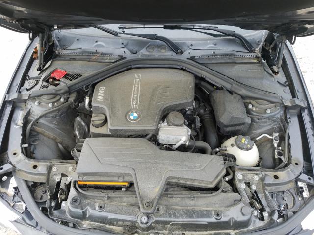 Photo 6 VIN: WBA8E5G55GNT93703 - BMW 320 XI 