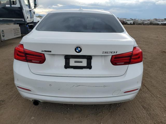 Photo 5 VIN: WBA8E5G55GNT94415 - BMW 320 XI 