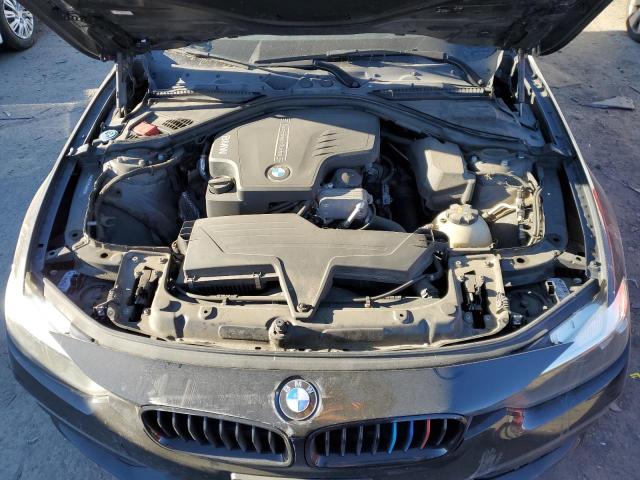 Photo 10 VIN: WBA8E5G55GNU21550 - BMW 320 XI 