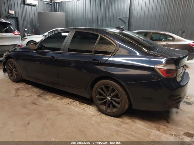 Photo 2 VIN: WBA8E5G57GNU21369 - BMW 320I 