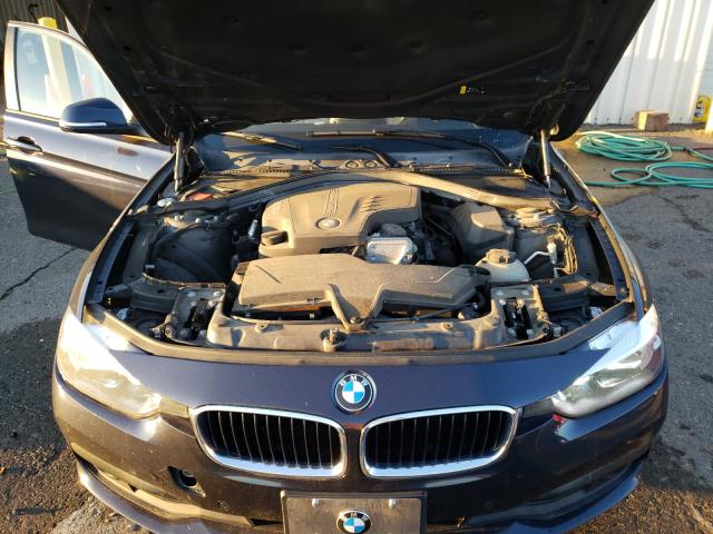 Photo 6 VIN: WBA8E5G57HNU22376 - BMW 320 XI 