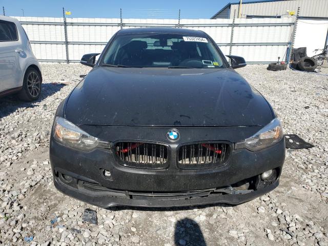 Photo 4 VIN: WBA8E5G57HNU41381 - BMW 320 XI 