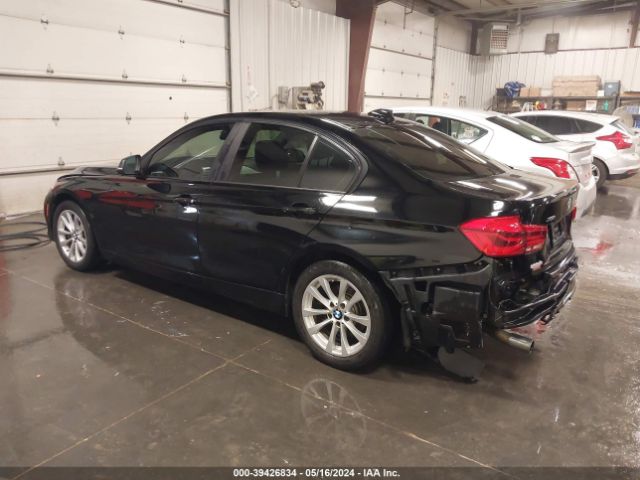 Photo 2 VIN: WBA8E5G58GNU20294 - BMW 320I 