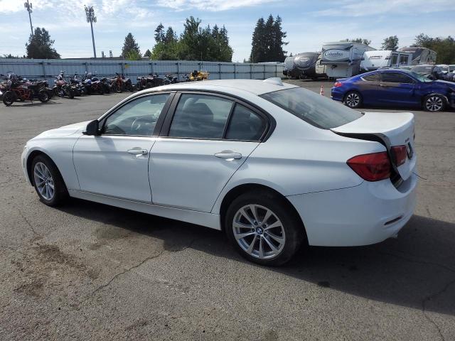 Photo 1 VIN: WBA8E5G59GNT40129 - BMW 320 XI 