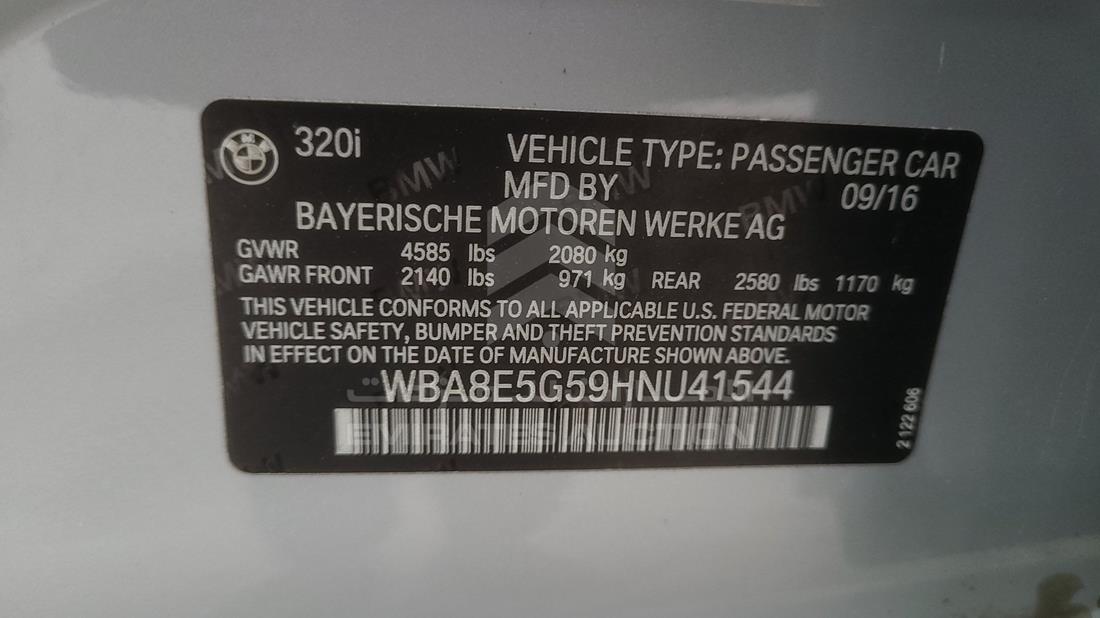 Photo 5 VIN: WBA8E5G59HNU41544 - BMW 320I 