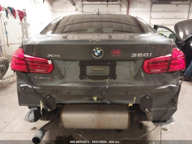 Photo 5 VIN: WBA8E5G5XGNT41029 - BMW 320I 