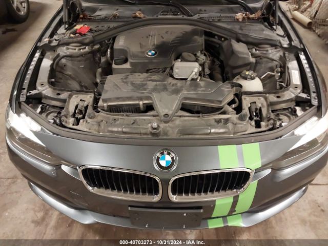 Photo 9 VIN: WBA8E5G5XGNT41029 - BMW 320I 