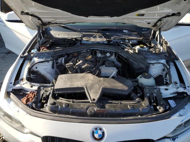 Photo 10 VIN: WBA8E5G5XJNV02440 - BMW 3 SERIES 