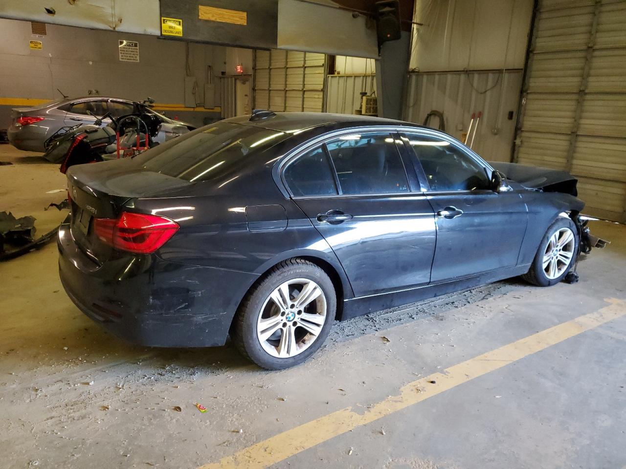 Photo 2 VIN: WBA8E9C50GK603980 - BMW 3ER 