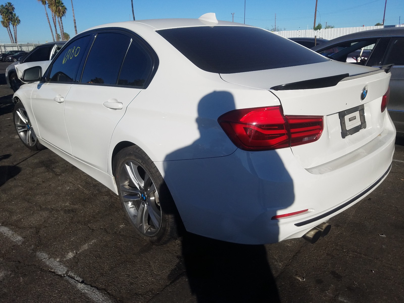 Photo 2 VIN: WBA8E9C50GK644321 - BMW 328 I SULE 