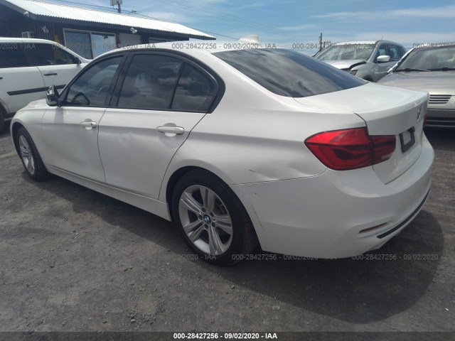 Photo 2 VIN: WBA8E9C51GK645798 - BMW 3 