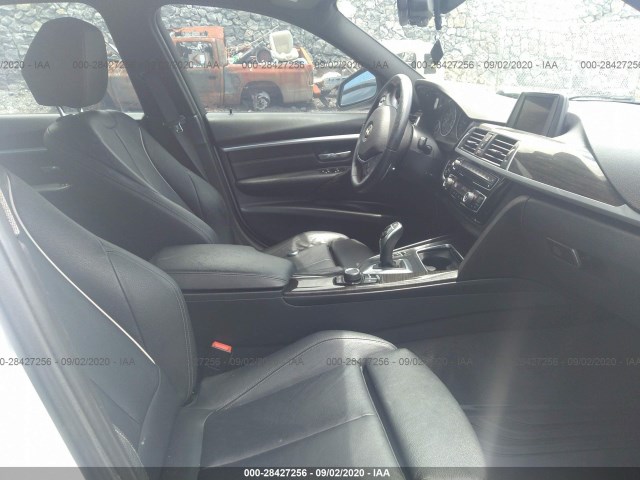 Photo 4 VIN: WBA8E9C51GK645798 - BMW 3 