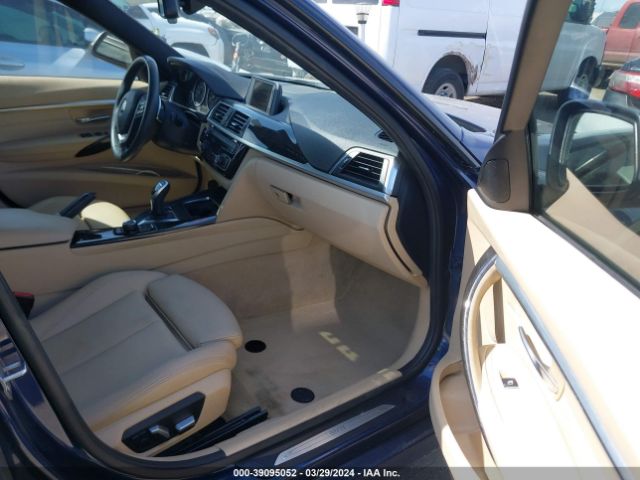 Photo 4 VIN: WBA8E9C51GK648474 - BMW 328I 